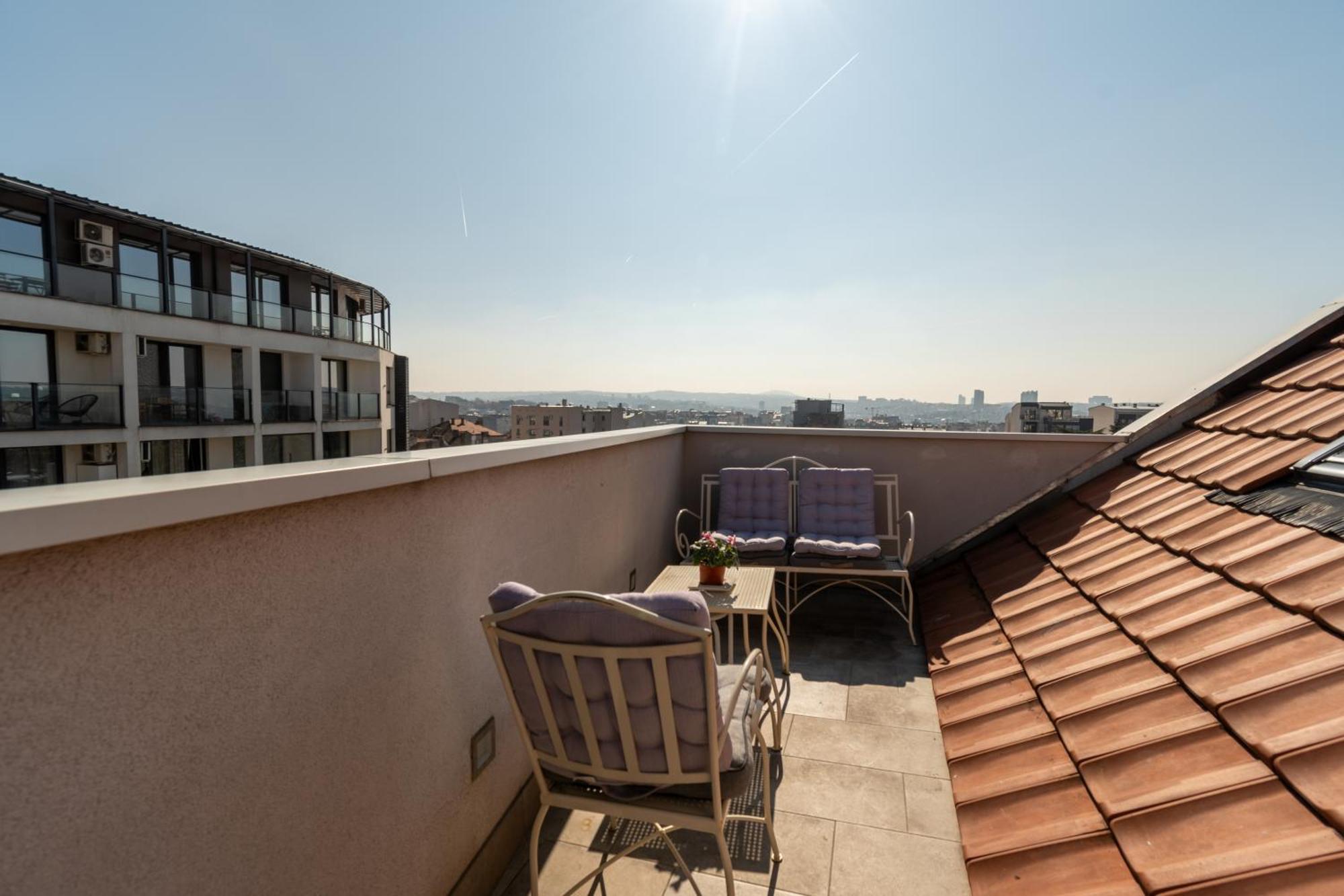 Klara Vracar 90 M2, Dve I Po Spavace Sobe Belgrado Exterior foto